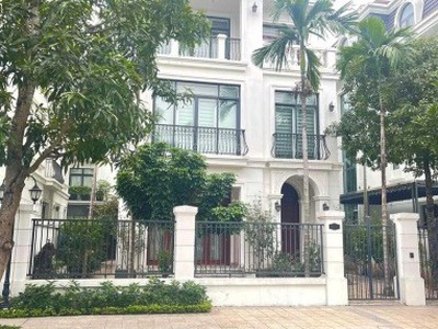 Chính chủ cần bán biệt thự đơn lập  250m2  , song lập  150m2 , shophouse  95m2  vinhomes green bay 4