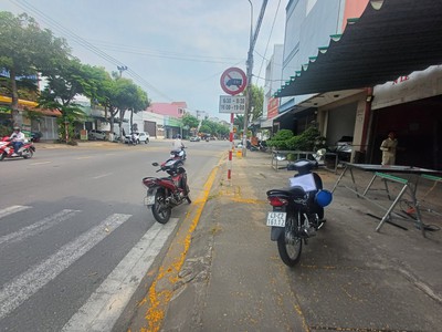 Lô góc mặt tiền 3 thoáng trục chính cẩm lệ, đường phạm hùng rộng 15m lề 5m dài 28m giá hơn 12 tỷ. 2