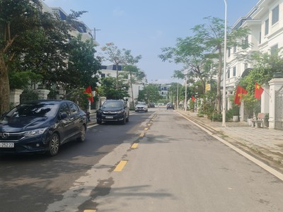 Bán căn biệt thự 3 tầng tại KĐT VCI Định trung, Vĩnh yên, Vĩnh Phúc. Giá 6.75 tỷ 5