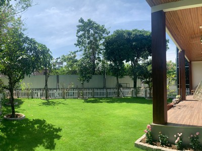 Tôi đang muốn bán 1 Biêt Thự -Khu Thủ Đức Garden Home .Gần Khu Van Phúc . 0