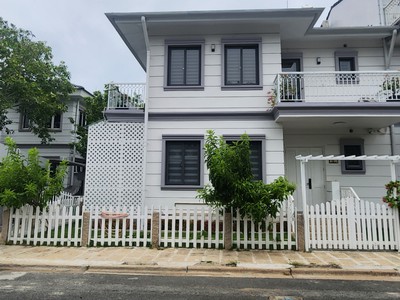Tôi đang muốn bán 1 Biêt Thự -Khu Thủ Đức Garden Home .Gần Khu Van Phúc . 7