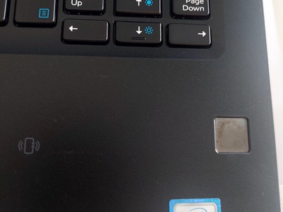 Laptop giá rẻ bình dương - dell 7280 i7 7600/8gb/256gb/12.5  fhd cảm ứng 3