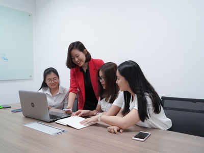 Cho thuê văn phòng chia sẻ tại 106 Nguyễn Văn Trỗi 10