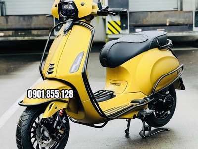 Vespa Sprint Vàng Kim Tiền ở Bidnh Dương 1