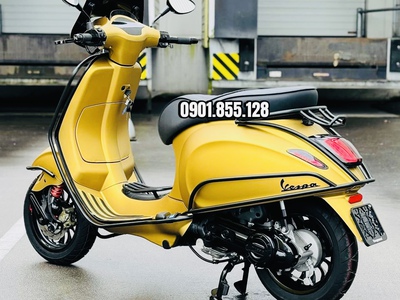 Vespa Sprint Vàng Kim Tiền ở Bidnh Dương 2