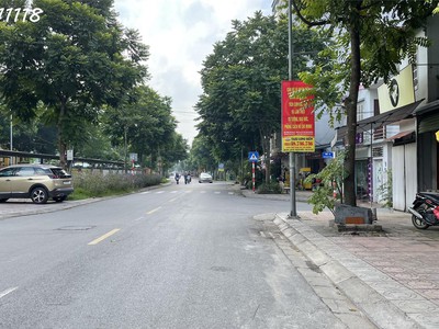 Bán nhà khu đấu giá thanh am thượng thanh,ô tô tránh,vỉa hè 4m,79m 6t,13 tỷ 1