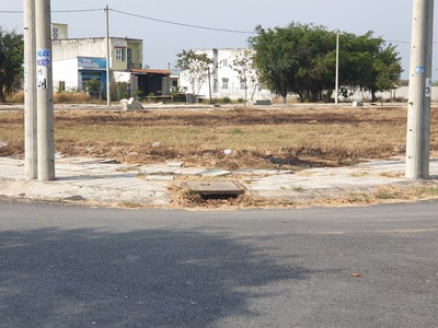 Đất nền thổ cư ngay trung tâm đức hòa giá 1.6 tỷ/nền,có hỗ trợ trả chậm,đầu tư sẽ loi 7