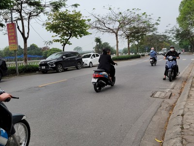 Chính chủ bán đất thổ cư sổ sẵn 2mặt tiền trung tâm phúc lợi-long biên 1