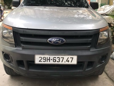 Chính chủ bán xe Ford Ranger 2 cầu số sàn 2014 0