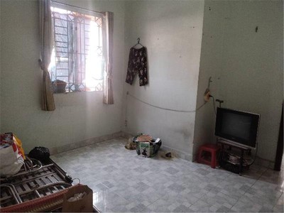 Bán nhà kinh dương vương ,p.bình trị đông b. quận bình tân. dt 70m2 x 3 tầng  4 x 18 .giá 5.85 tỷ 3