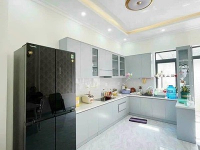 Bán nhà lã xuân oai 65m2.đường thông oto đỗ cửa giá 3.5 tỷ 1