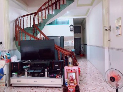 Q8 mặt tiền ngay chợ ba đình 125m2 4 tầng 2
