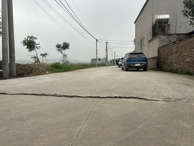 Hàng phân lô f0 mới tinh quảng hội, quang tiến, sóc sơn, hn. còn lâu mới tới 1 tỷ.   thông tin: - 0
