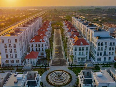 Bán shophouse, biệt thự Avenue Garden Tây Thăng Long đường 60m, sổ đỏ. Giá 25 tỷ nhận nhà luôn 2