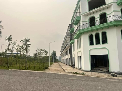Bán nhà 5 tầng khu dự án Sky, Khai Quang, Vĩnh Yên, Vĩnh Phúc. Giá chỉ 3.18 tỷ 3