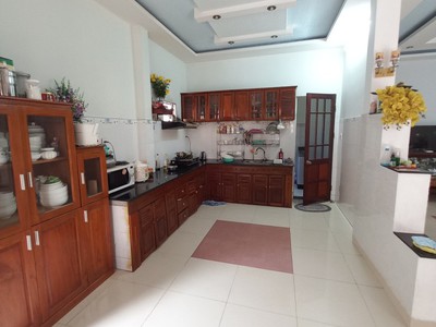 Căn biệt thự cách resor furama 100m, ra biển 100m, căn nhà cây trái sân vưn tuyệt đẹp.. 2