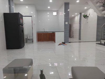 Chủ ngộp bank giảm 300tr căn nhà tt lê đại hành 63m2, giá nhỉnh 4 tỷ 1