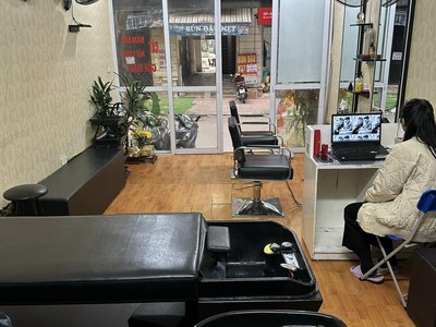 Chính chủ cho thuê cửa hàng tầng 1 phòng 201 nhà k khu 7,2 ha vĩnh phúc ba đình hà nội. 1
