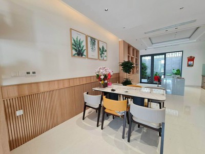 Cho thuê nhà nguyên căn 3pn Khu đô thị Mỹ Gia, gói 8 The Capella, giá 30tr/tháng 5