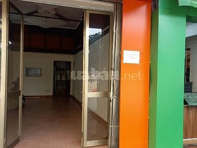 40m2, Tầng 1, Chính chủ cho thuê nhà mặt tiền/mặt bằng/văn phòng, đường Nguyễn Chánh, Phường Trung H 0