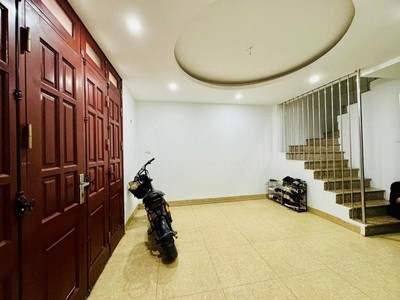 Cho thuê nhà 5 tầng đường trương định, phường tân mai, quận hoàng mai, hà nội 2