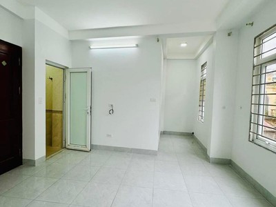 Cho thuê nhà 5 tầng đường trương định, phường tân mai, quận hoàng mai, hà nội 4