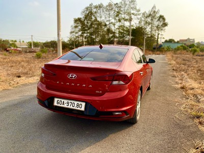 Lên 7 chỗ cần bán: Hyundai Elantra 1.6AT 2021 Đỏ Đẹp 1