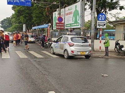 Chuyển nhượng 1200m đất bds cn dịch vụ, trung tâm quận -hoàng mai, có dòng tiền. giá 4x tỷ 1