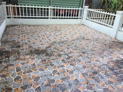 Cần bán nhà 1 trệt 3 lầu phù hợp làm văn phòng hoặc kinh doanh dịch vụ ăn uống 5
