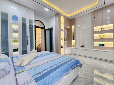 Nhà 3 tầng mặt tiền Hòa Minh , Đà Nẵng. 6