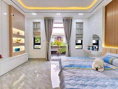 Nhà 3 tầng mặt tiền Hòa Minh , Đà Nẵng. 7