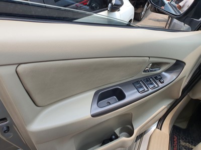Chính chủ bán xe TOYOTA INOVA sản xuất năm 2015 4