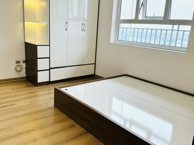 Cần bán căn hộ chung cư 2PN, view thoáng full nội thất mới tại KDT Thanh Hà Cienco 5 4