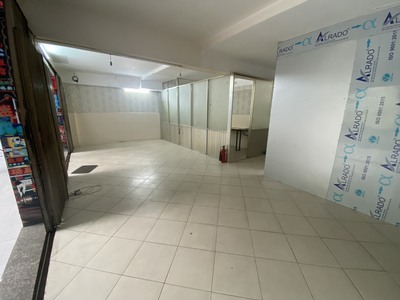 Mặt bằng 90m2 quận Tân Bình - Làm kho, văn phòng, kinh doanh dịch vụ, nước uống 5