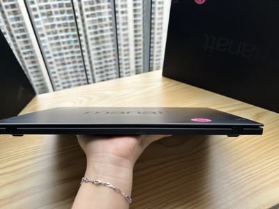 ThinkPad X1 Gen 7 i7, Ram 16G, SSD 256G, FHD ips, máy xách tay Mỹ giá 9tr 3