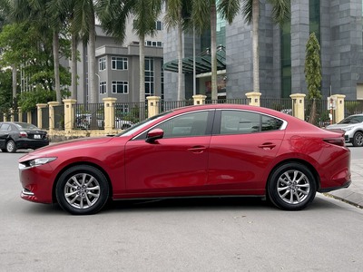 Chính chủ cần bán xe Mazda 3-1.5 luxury đỏ phale 2