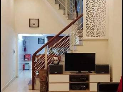 Nhà mặt phố Quang Trung, 40m2 kinh doanh, vỉa hè rộng. 0