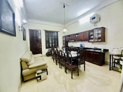 Trần Hưng Đạo 50M2 4 tầng mặt tiền 3.5M 19.5 Tỷ - 10M Ra Phố Kinh Doanh Ô TÔ 1