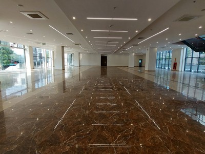 Mặt bằng cho thuê kinh doanh, văn phòng diện tích 1 sàn:  1.000 m2 2