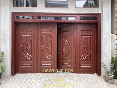 Cửa thép vân gỗ 4 cánh tại Cam Lâm - Khánh Hòa 0