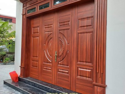 Cửa thép vân gỗ 4 cánh tại Cam Lâm - Khánh Hòa 1