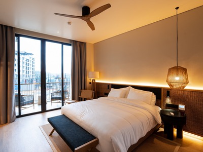 Biệt thự ven biển Tuy Hoà, 4 mặt tiền, sẵn 2 hồ bơi, ck 18,sổ riêng, nhht 70, full nội thất 0