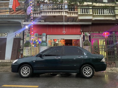 Chính chủ bán xe MITSUBISHI LANCER sản xuất năm 2004 số tự động 6