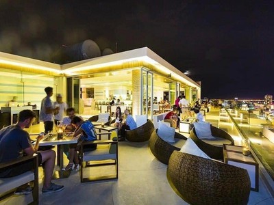 Định cư mỹ nên bán gấp căn studio alacarte đường biển võ nguyên giáp . giá chỉ 2 tỷ 8 7