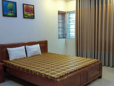 Cho thuê nguyên nhà 4 Tầng mặt ngõ đường Văn Cao, full đồ, oto đỗ cửa chỉ 12 triệu/tháng. 3