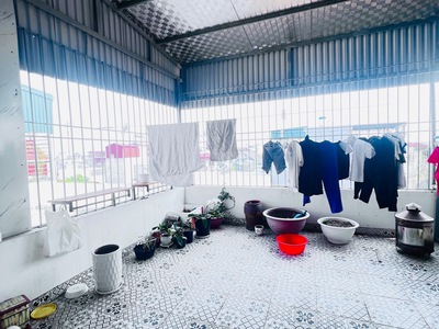 Nhà thạch bàn 33m2, 5 tầng, ô tô đỗ cổng , 3 phòng ngủ khép kín chỉ 3,75 tỷ 4