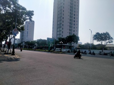 Nhà góc 2 mặt tiền phạm cựu lượng ngay cầu rồng, 110m2, ngang 10m 1