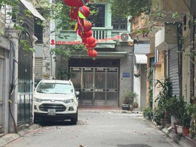 Bán nhà phố nguyễn văn cừ- ô tô tránh, đỗ ngày đêm, dt: 33m, giá: 6,6 tỷ. 1