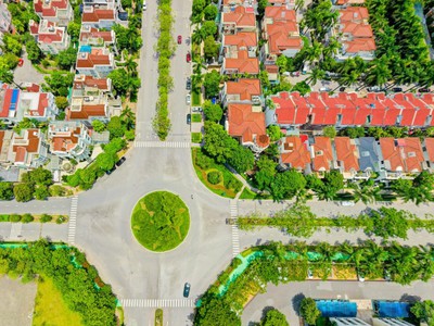 Đơn lập 638m2 ciputra, lô góc mặt đường nguyễn văn huyên. mt 47m - 205 tỷ. 2