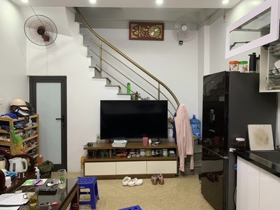 Nhà đẹp đào tấn 23m 5t, cách mặt ngõ ô tô 5m, sđcc, gần phố, nhỉnh 4 tỷ 0